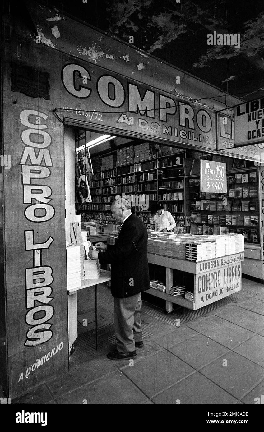Used books store in downtown Corrientes Street, Buenos Aires, Argentina