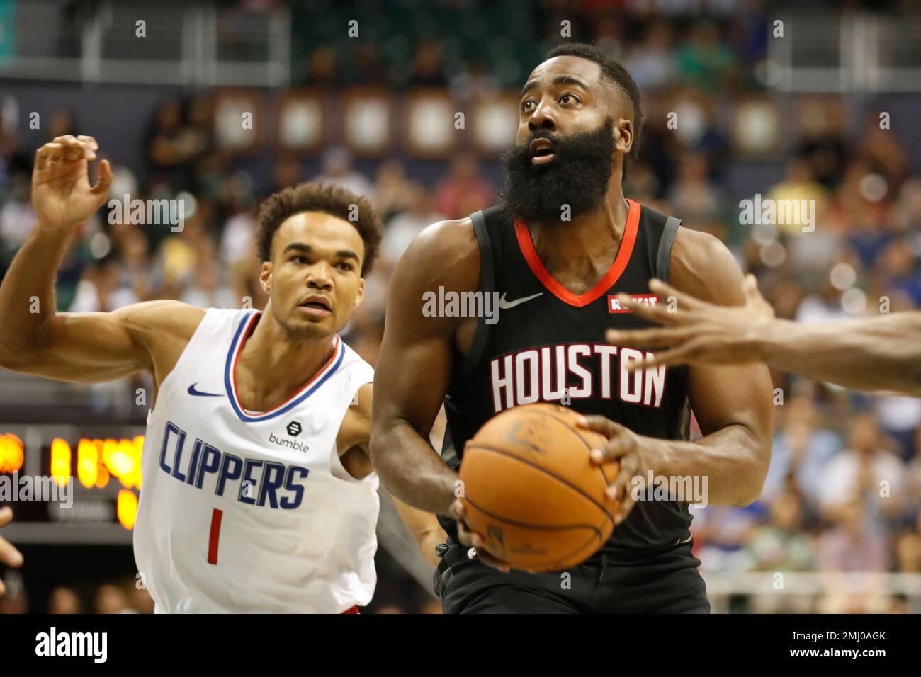 Houston Rockets shooting guard James Harden (13) gets by Los Angeles ...