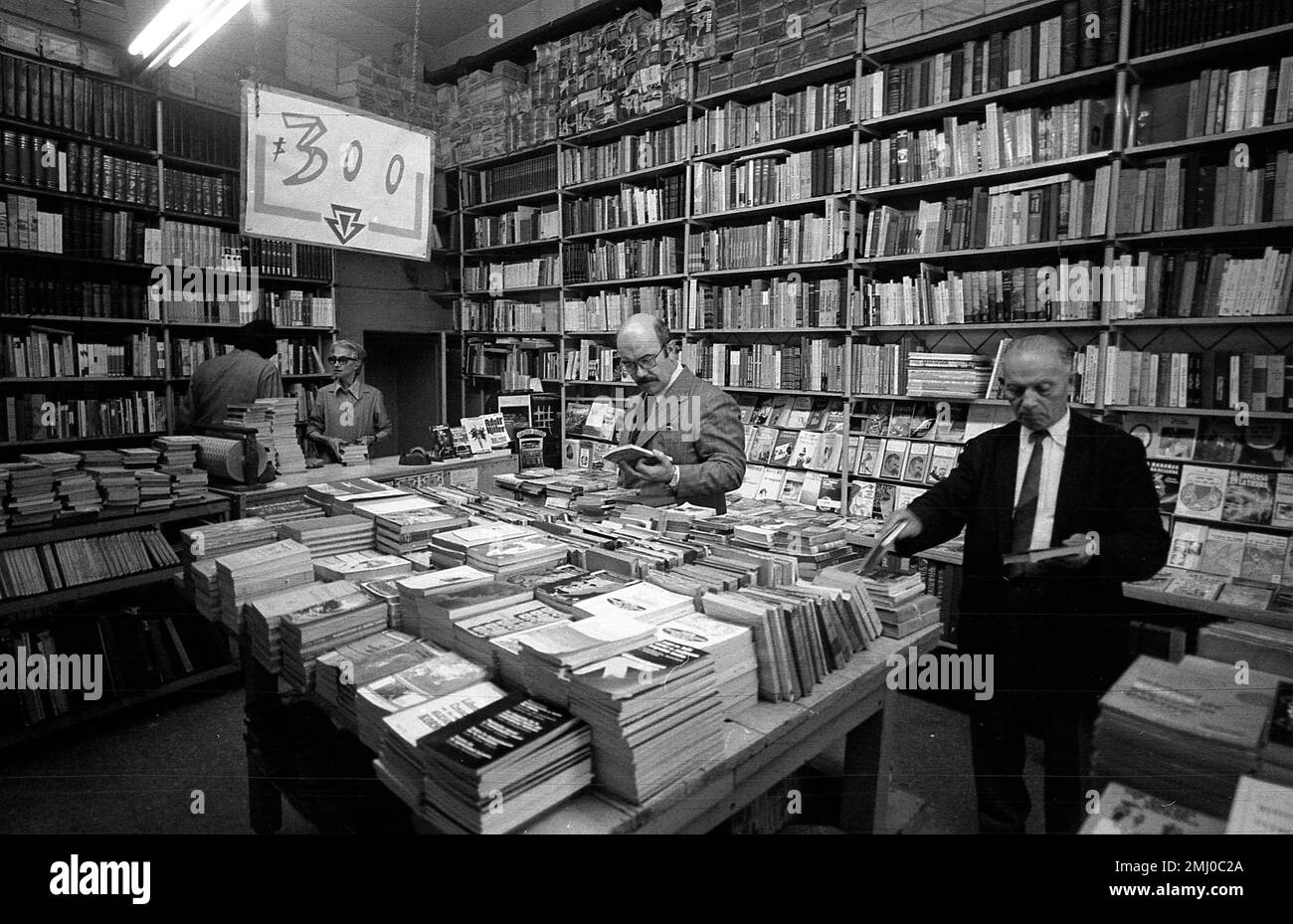Used books store in downtown Corrientes Street, Buenos Aires, Argentina