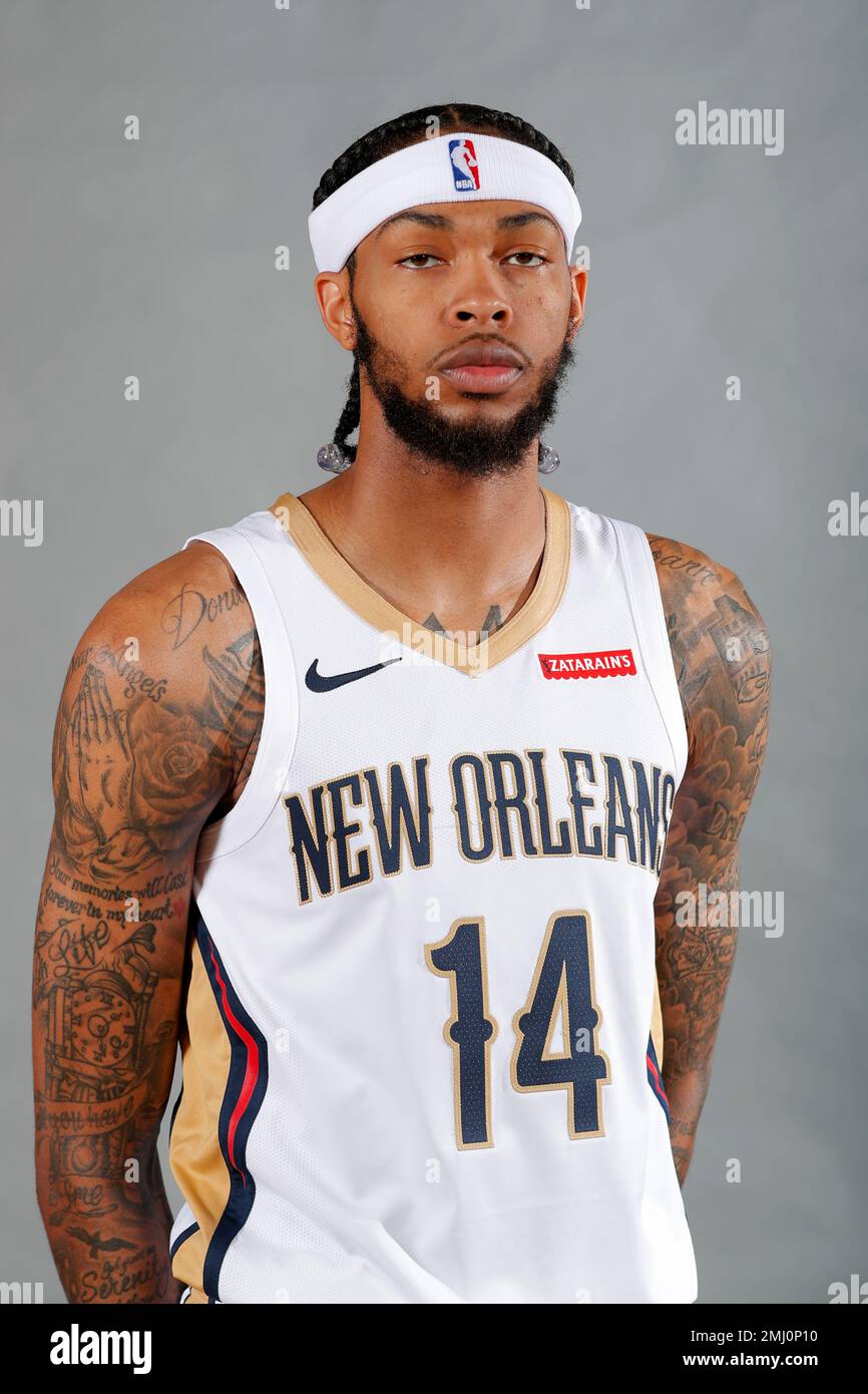 Brandon Ingram New Orleans Pelicans Unsigned Layup vs. Los Angeles Lakers  Photograph