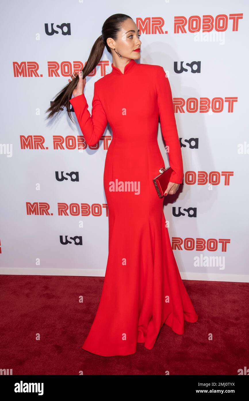 emmy rossum attends usa network's 'mr robot' season 4 premiere at the  village east cinema in new york city-011019_2