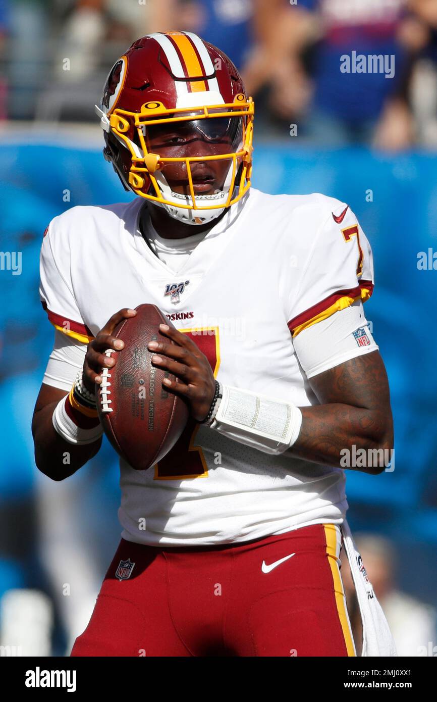 Washington Redskins quarterback Dwayne Haskins (7) looks to throw a