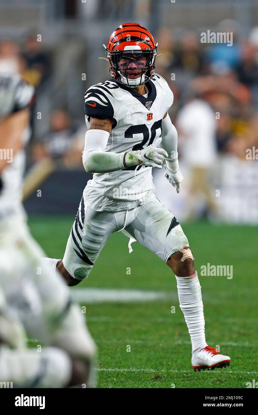 Cincinnati, OH, USA. 15th Sep, 2019. Cincinnati Bengals free safety Jessie  Bates III (30) during NFL football game action between the San Francisco  49ers and the Cincinnati Bengals at Paul Brown Stadium