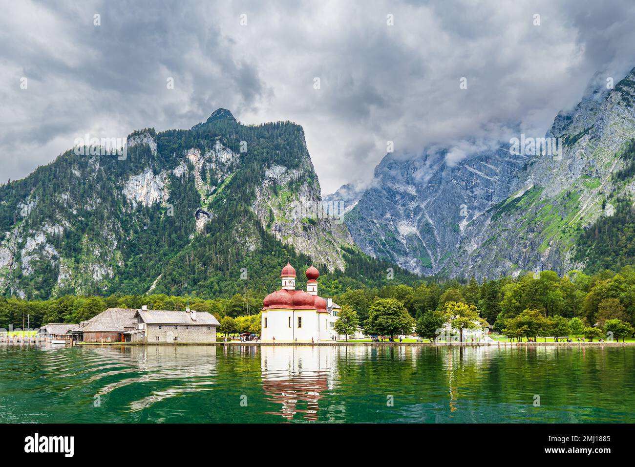 View Over The Königssee In The Berchtesgadener Land To The Pilgrimage Church Sankt Bartholomä. Stock Photo