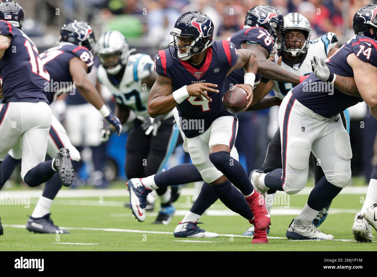 Houston Texans quarterback Deshaun Watson (4) runs against the