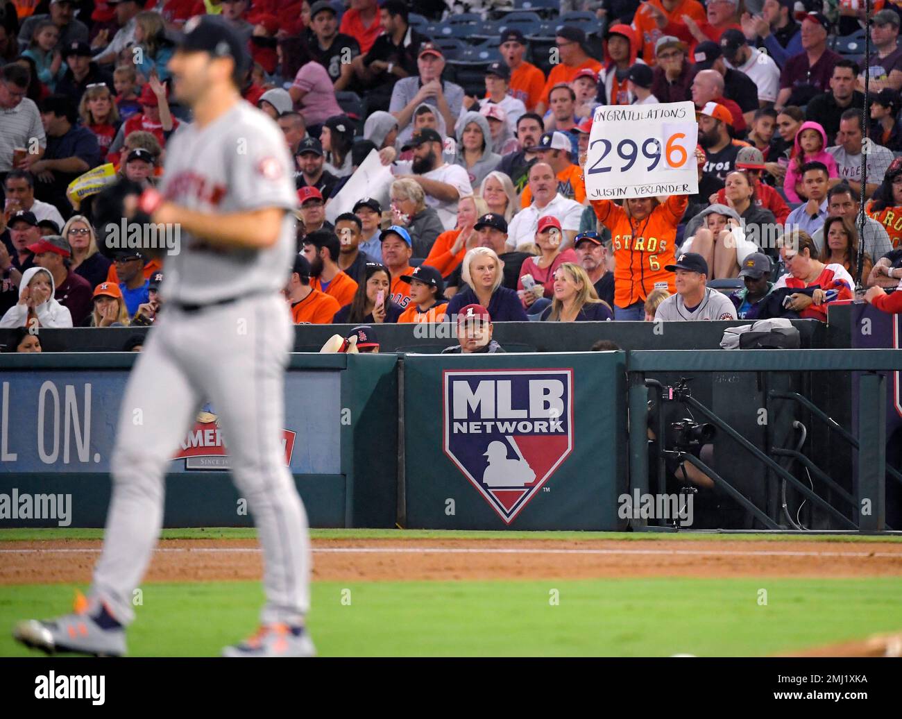 Houston Astros starting pitcher Justin Verlander (35) warms up in the top  of the first inning during the MLB game between the Houston Astros and the  Seattle Mariners on Tuesday, June 7