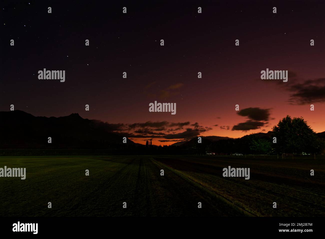 Remarkables mountain range new zealand hi-res stock photography and ...