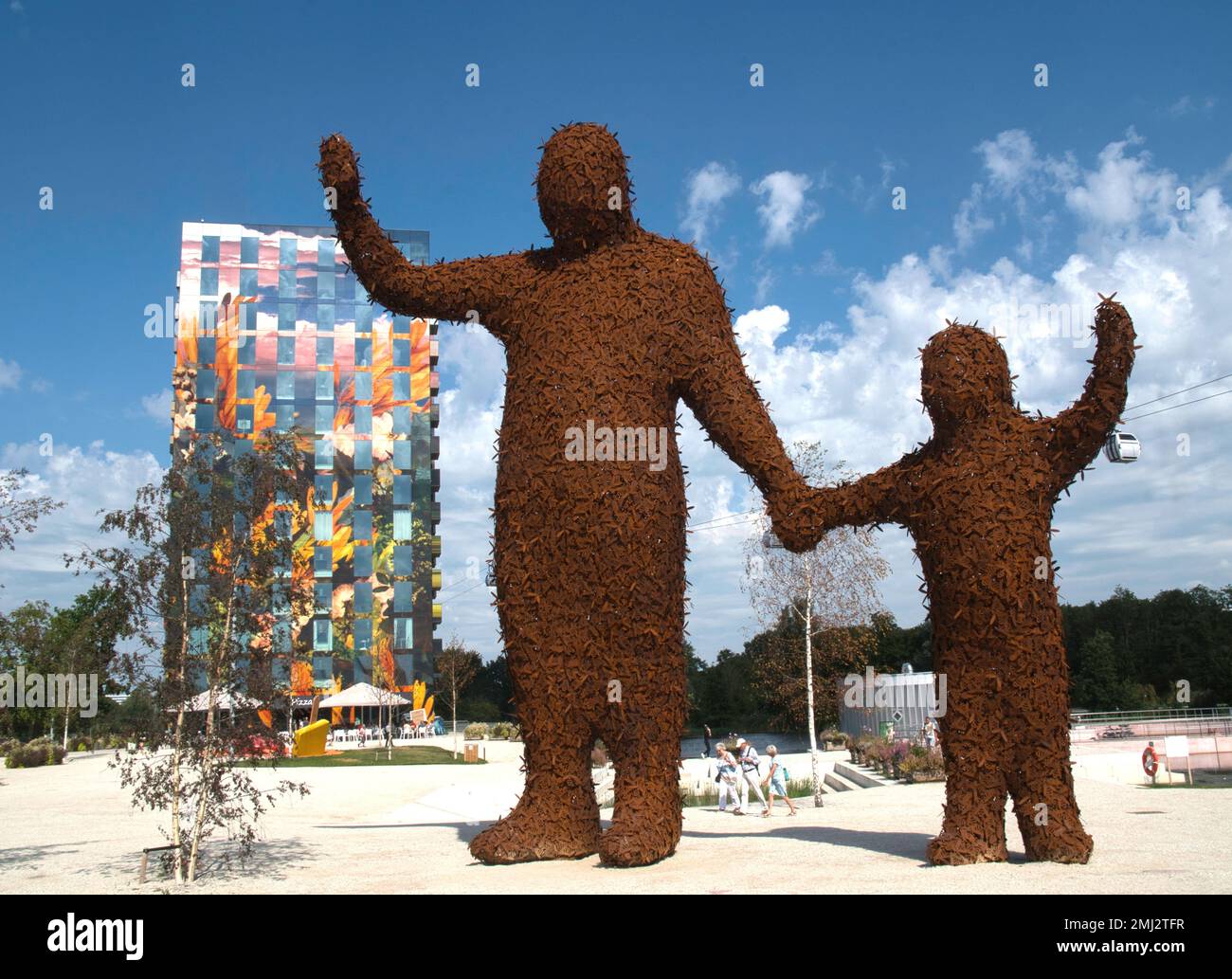'Behold' sculpture by Florentijn Hofman in front of the Flores apartment block at the Floriade  Expo Amsterdam-Almere 2022, Netherlands Stock Photo