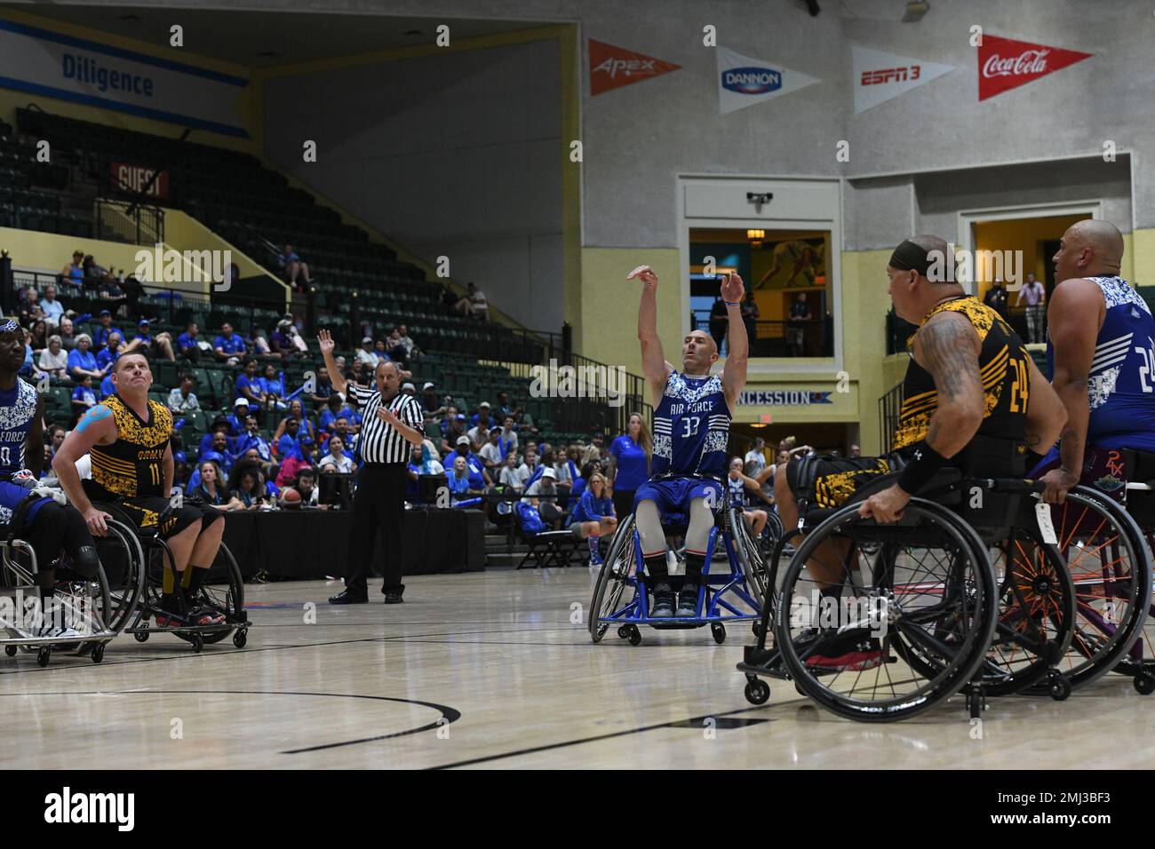 ORLANDO, Fla. (Aug. 25, 2022) Team Air Force athlete shoots a free
