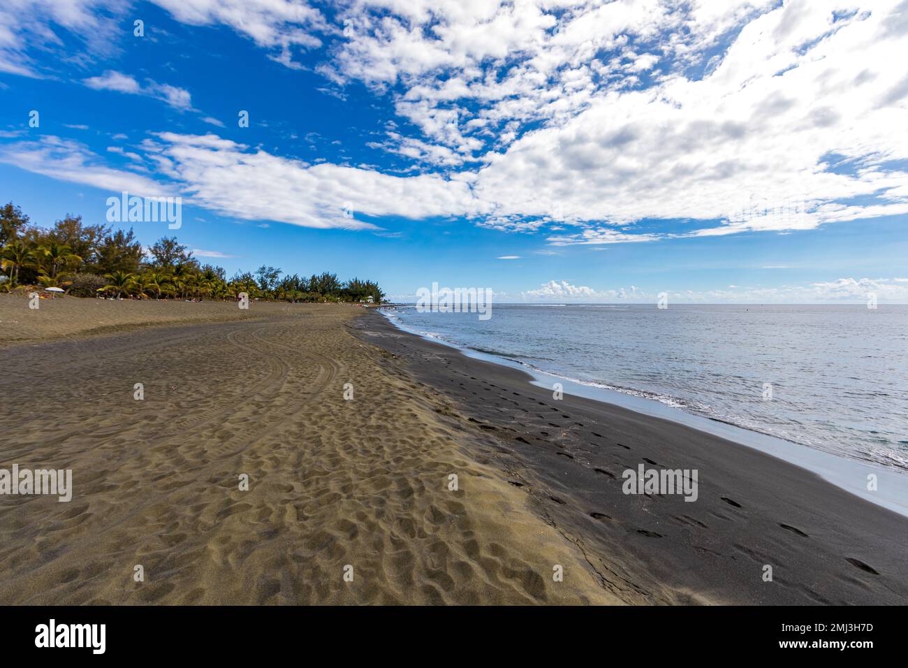 L'EtangSale, Reunion Island The beach Stock Photo Alamy