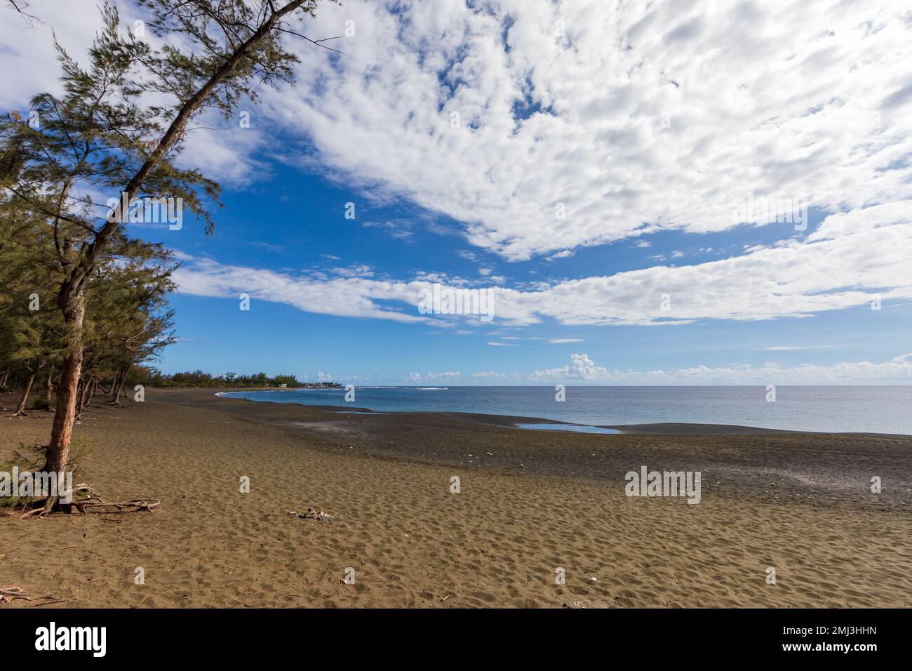L'EtangSale, Reunion Island The beach Stock Photo Alamy