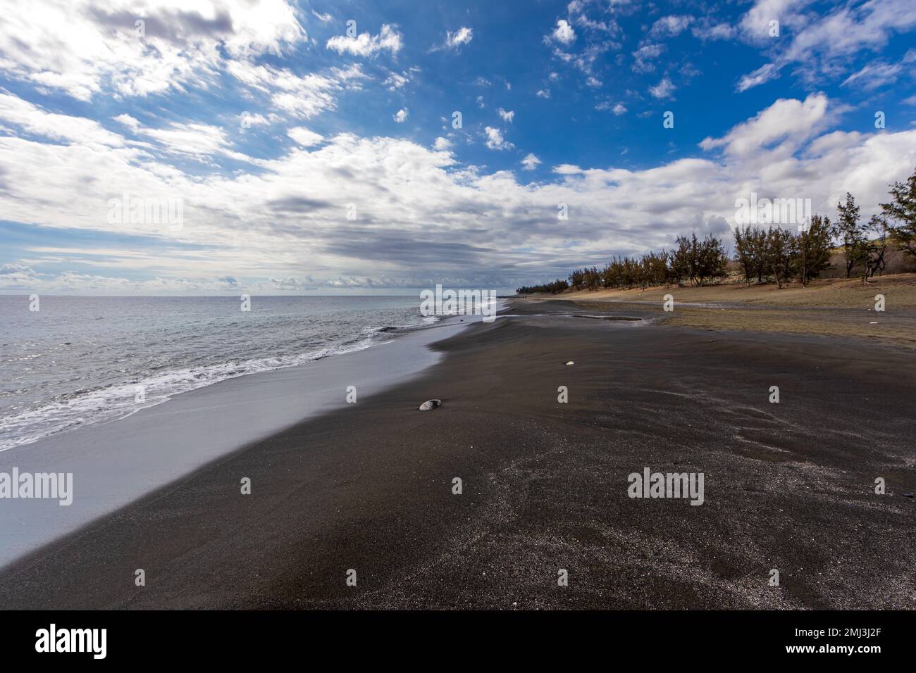 L'EtangSale, Reunion Island The beach Stock Photo Alamy