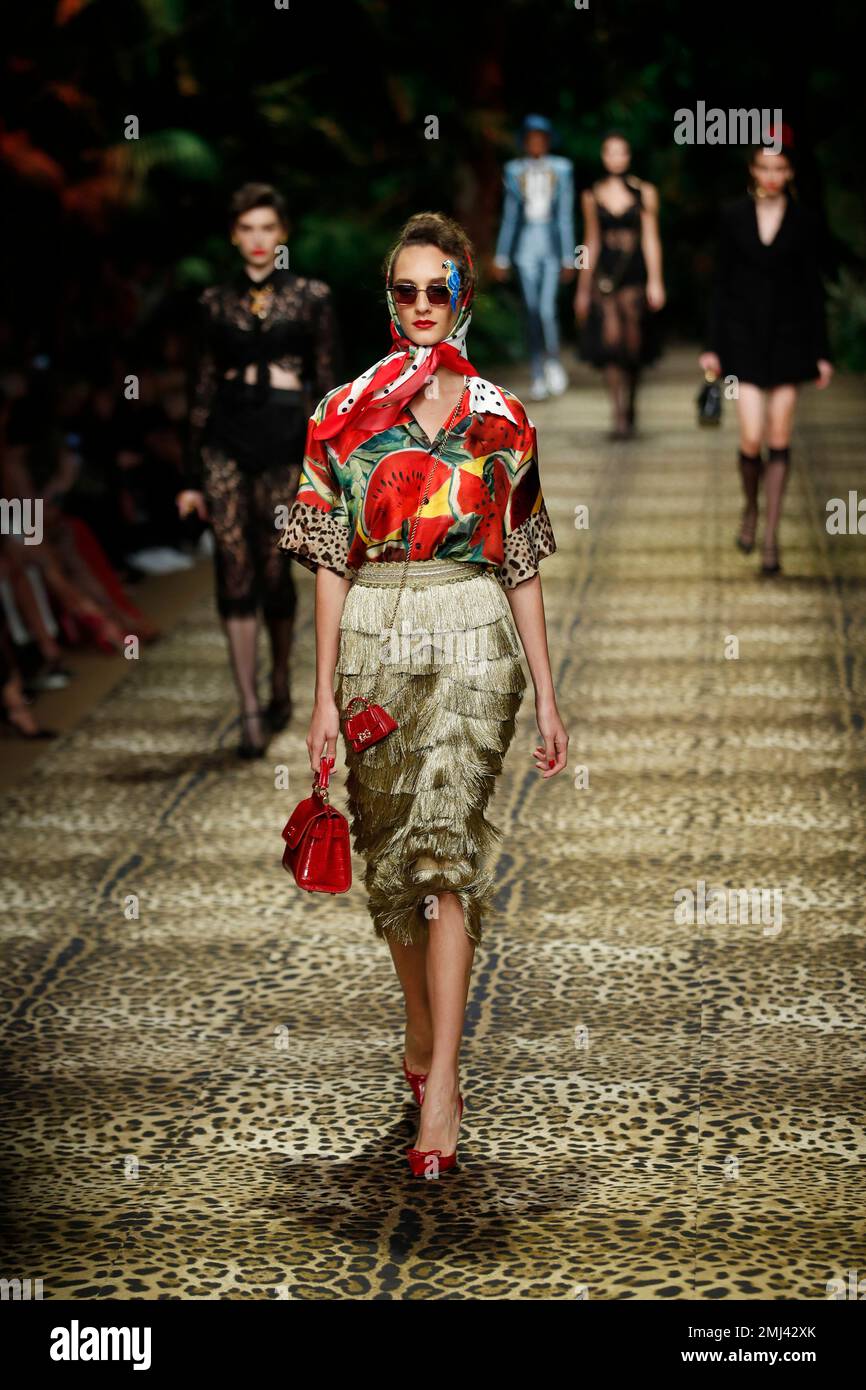 Dolce gabbana 2019 summer sale