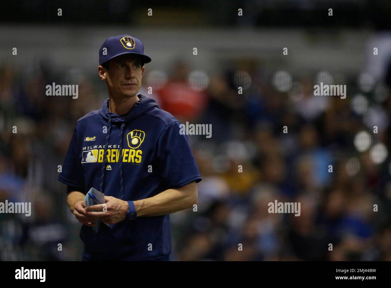 Milwaukee Brewers' manager Craig Counsell looks on during the eighth inning  of a baseball game against the Pittsburgh Pirates Saturday, Sept. 21, 2019,  in Milwaukee. (AP Photo/Aaron Gash Stock Photo - Alamy