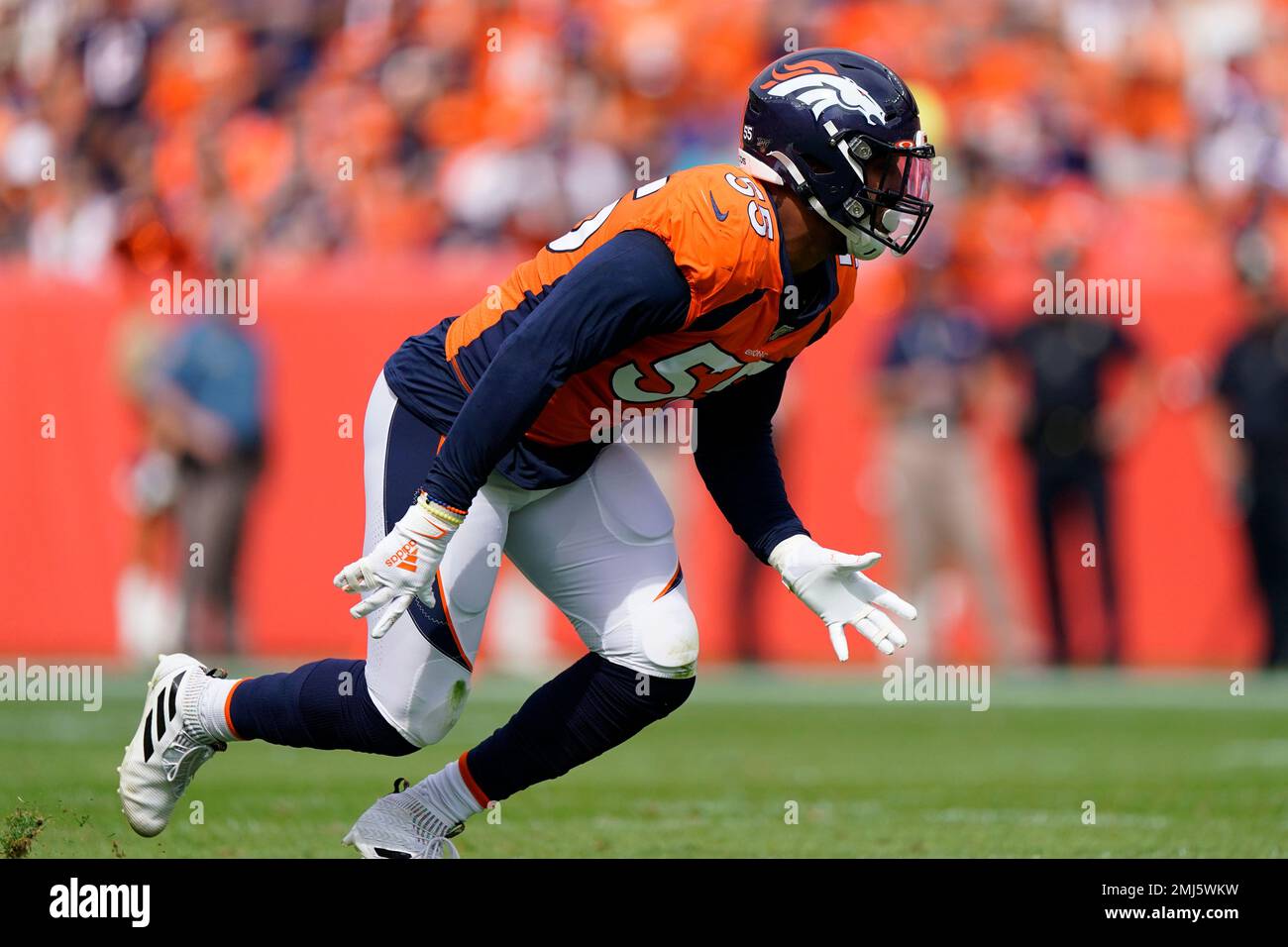 Denver Broncos linebacker Bradley Chubb (55) lines up against the Tampa Bay  Buccaneers in the first half of an NFL football game, Sunday, Sept.. 27,  2020, in Denver. (AP Photo/Justin Edmonds Stock