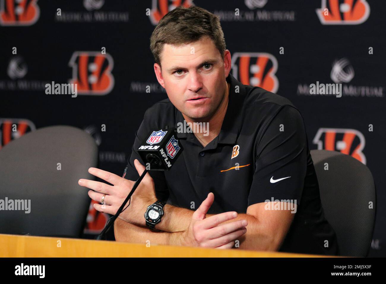 Cincinnati Bengals head coach Zac Taylor participates in a news conference  after an NFL football game against the San Francisco 49ers, Sunday, Sept.  15, 2019, in Cincinnati. (AP Photo/Gary Landers Stock Photo -
