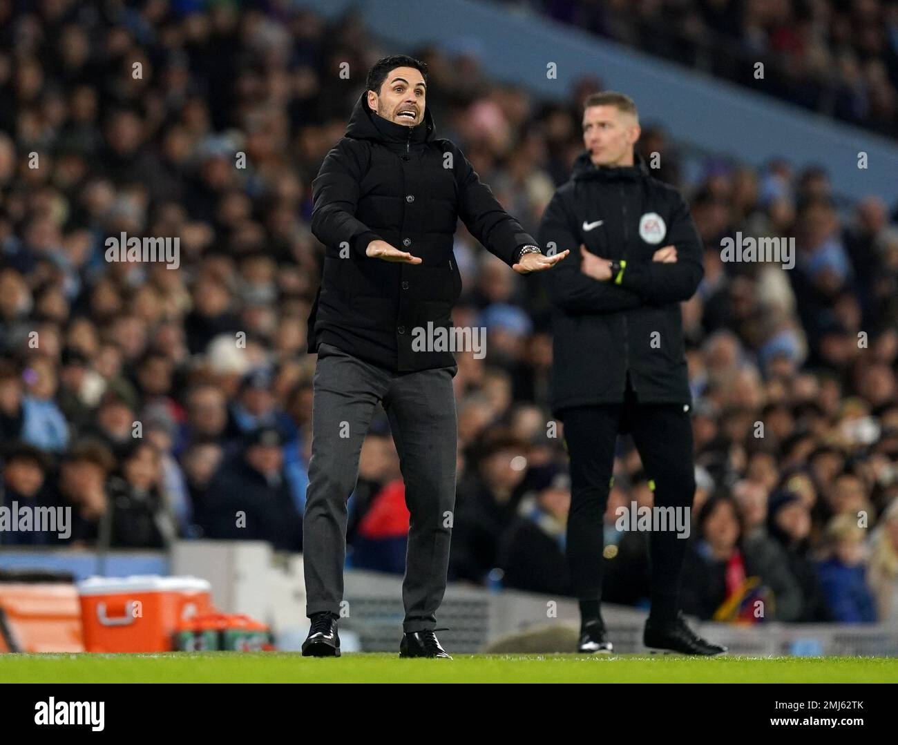 Arsenal manager Mikel Arteta on the touchline during the Emirates FA
