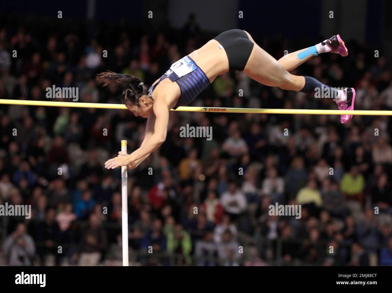 China's Ling Li competes in the women's pole vault during the Diamond ...