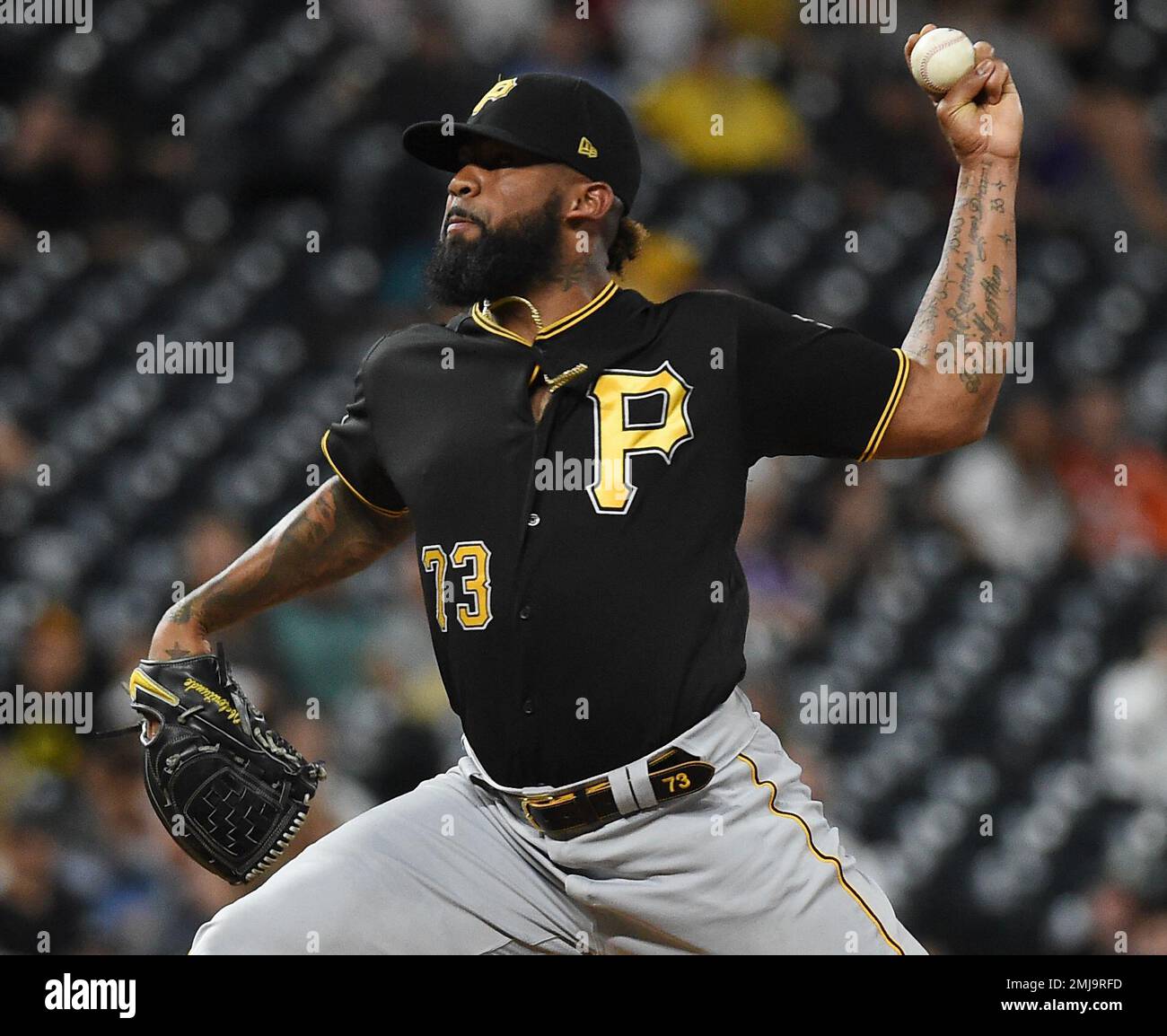 Pittsburgh Pirates relief pitcher Felipe Vazquez throws during the ninth inning against the