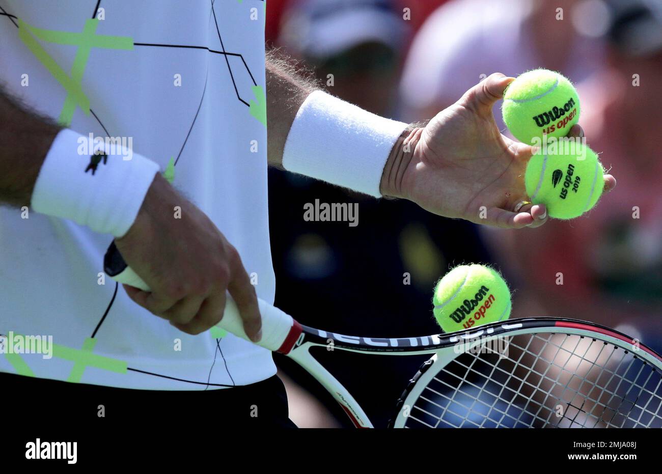 Jeremy Chardy, of France, prepares to serve to Stan Wawrinka, of  Switzerland, during the second round of the US Open tennis championships  Thursday, Aug. 29, 2019, in New York. (AP Photo/Charles Krupa