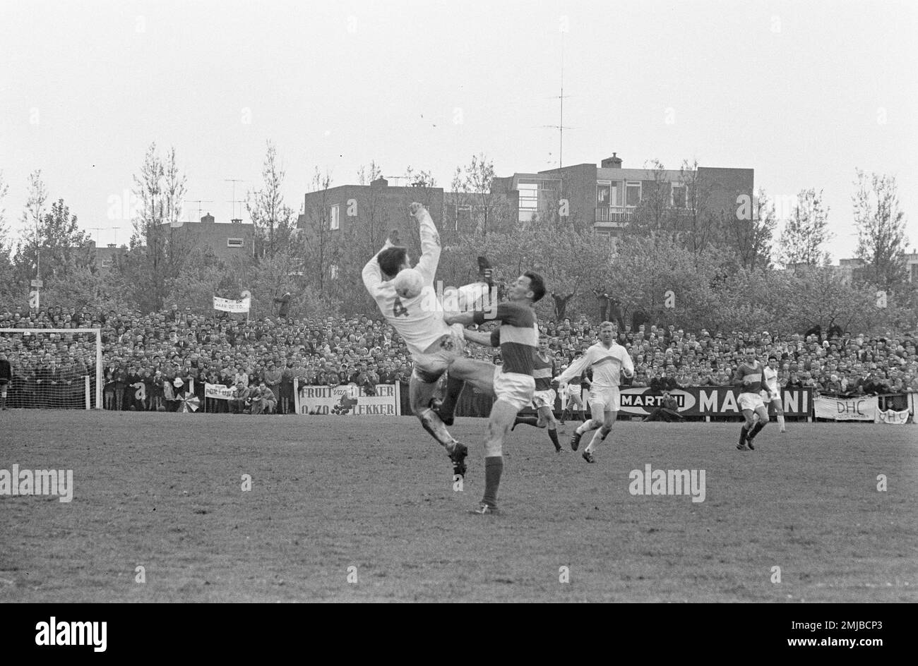 Netherland History: Fortuna VL champion football (soccer) match (against DHC 2-0); Date: May 27, 1962 Stock Photo
