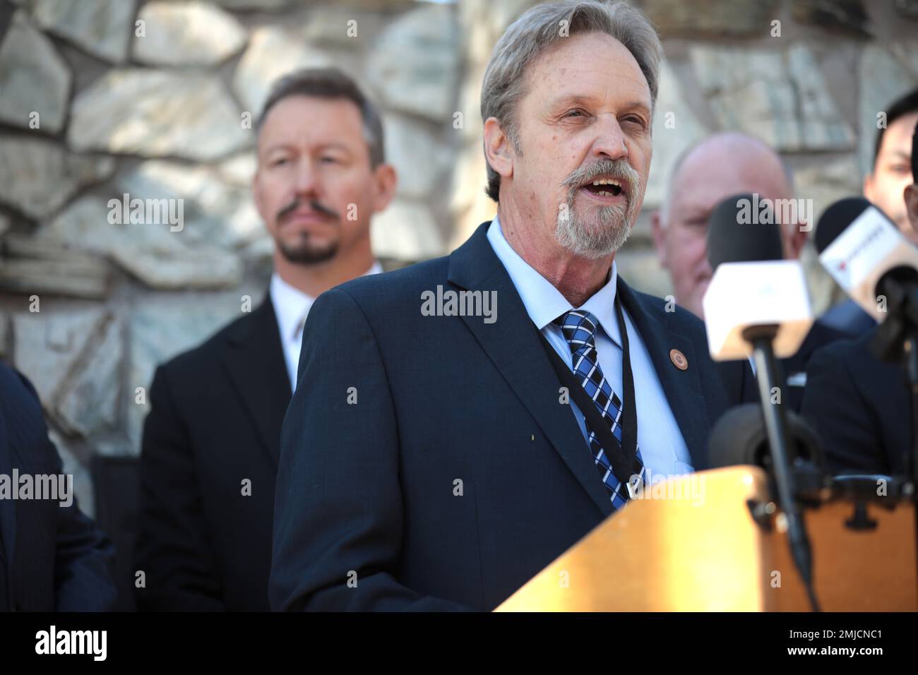 Phoenix, Arizona, USA. 27th Jan, 2023. Arizona State Representative Kevin Payne speaking with the media at a press conference hosted by Border 911 at the Arizona State Capitol building in Phoenix, Arizona. (Credit Image: © Gage Skidmore/ZUMA Press Wire) EDITORIAL USAGE ONLY! Not for Commercial USAGE! Stock Photo