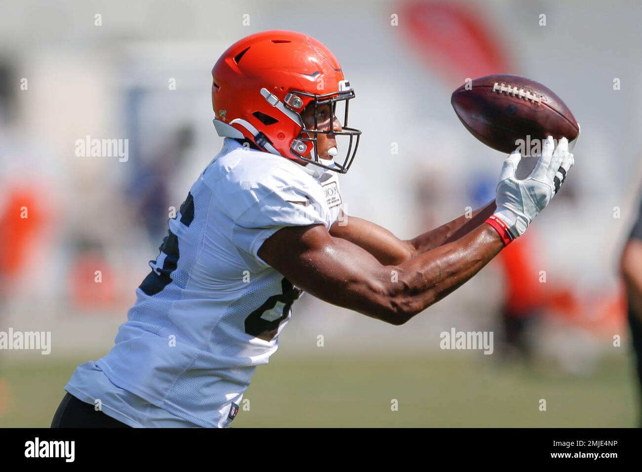 Browns Sign Tight End Pharaoh Brown To New Deal