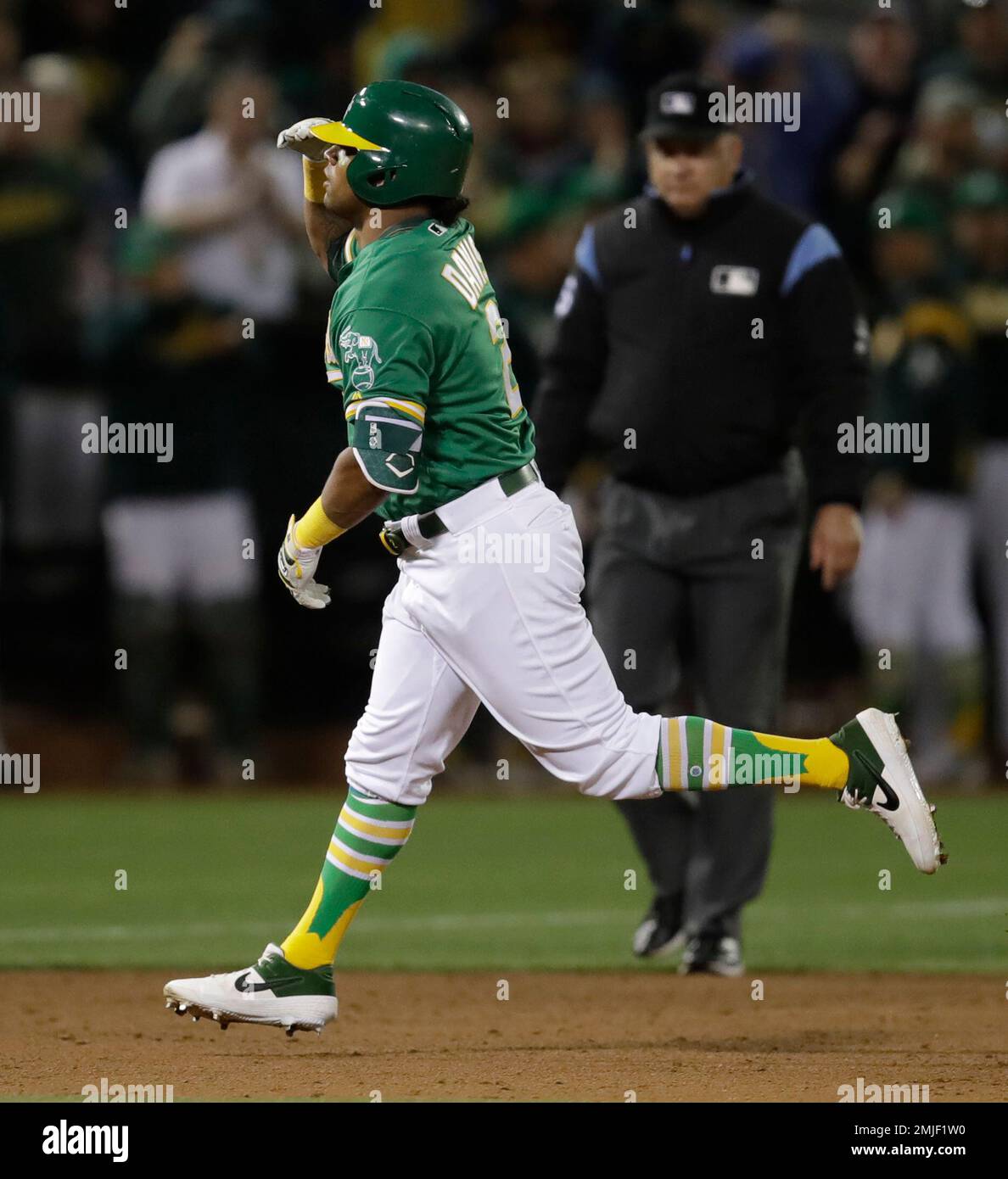 Khris Davis homers off David Price in 8th, A's top Red Sox