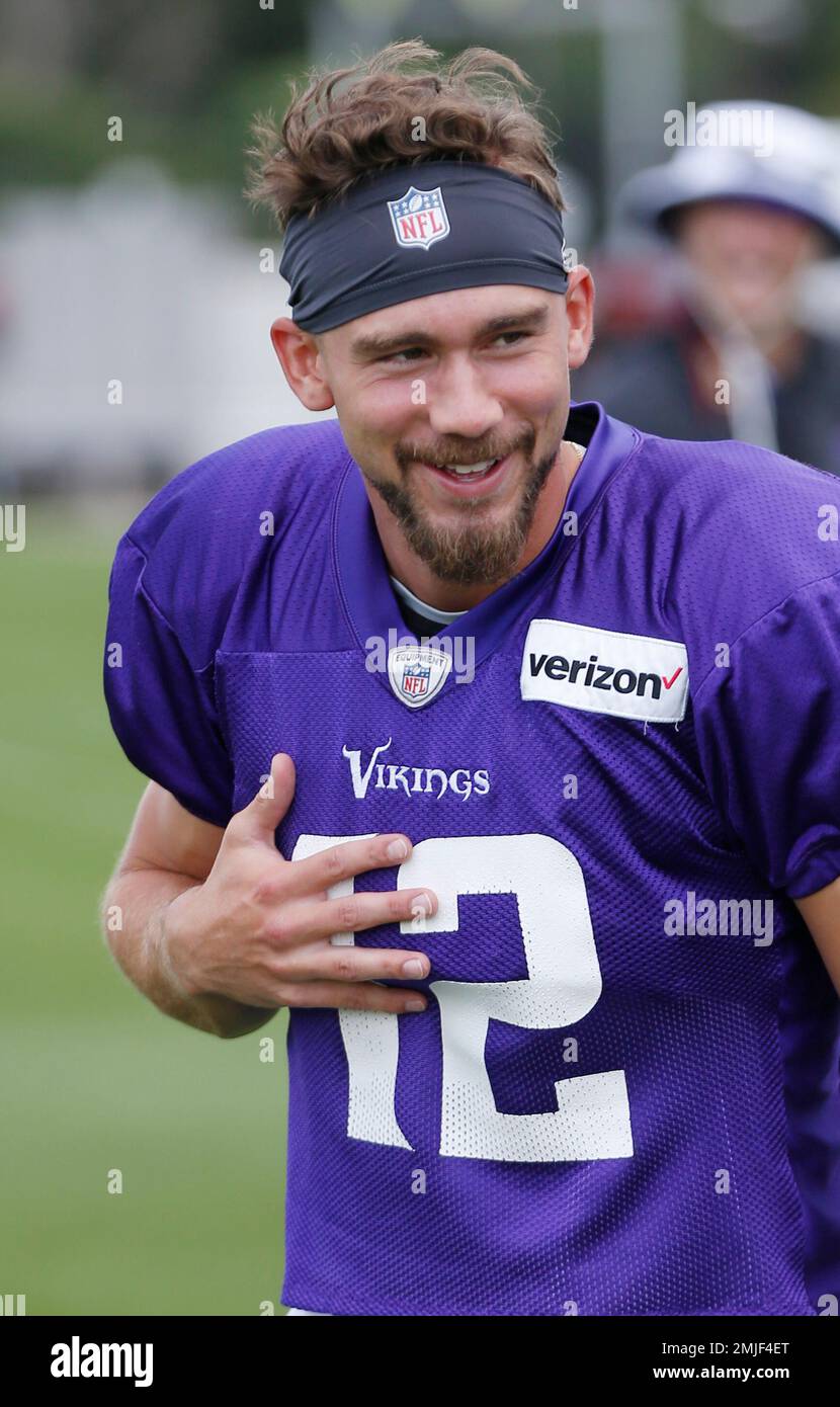 Minnesota Vikings wide receiver Chad Beebe heads to the practice field  during the NFL football team's training camp Monday, July 29, 2019, in  Eagan, Minn. (AP Photo/Jim Mone Stock Photo - Alamy