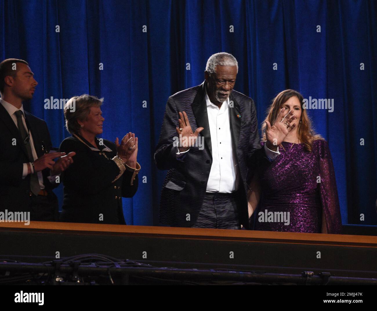 Bill Russell accepts the Arthur Ashe award for courage at the ESPY(02)