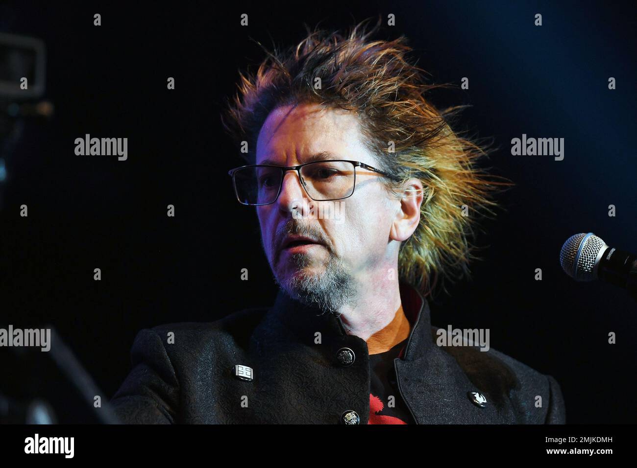 Singer kurt harland hi res stock photography and images Alamy