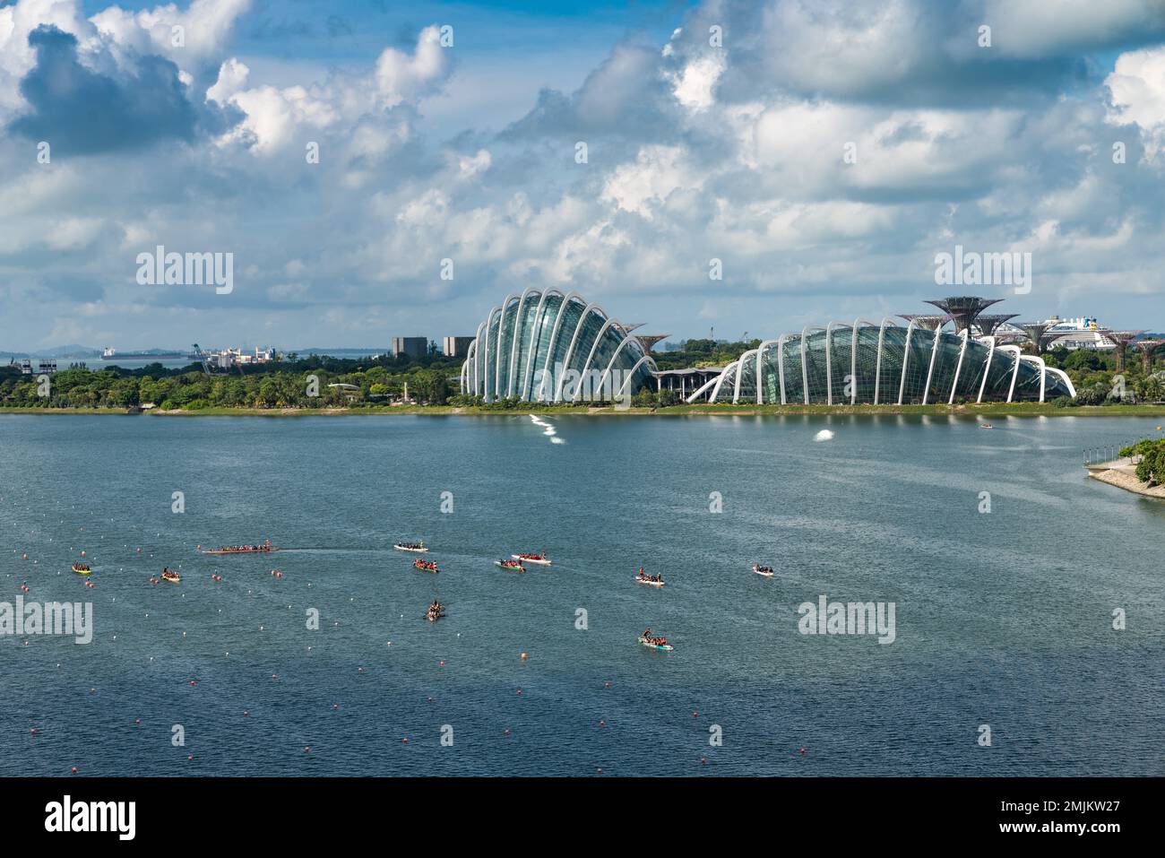 Singapore coastal levee hi-res stock photography and images - Alamy