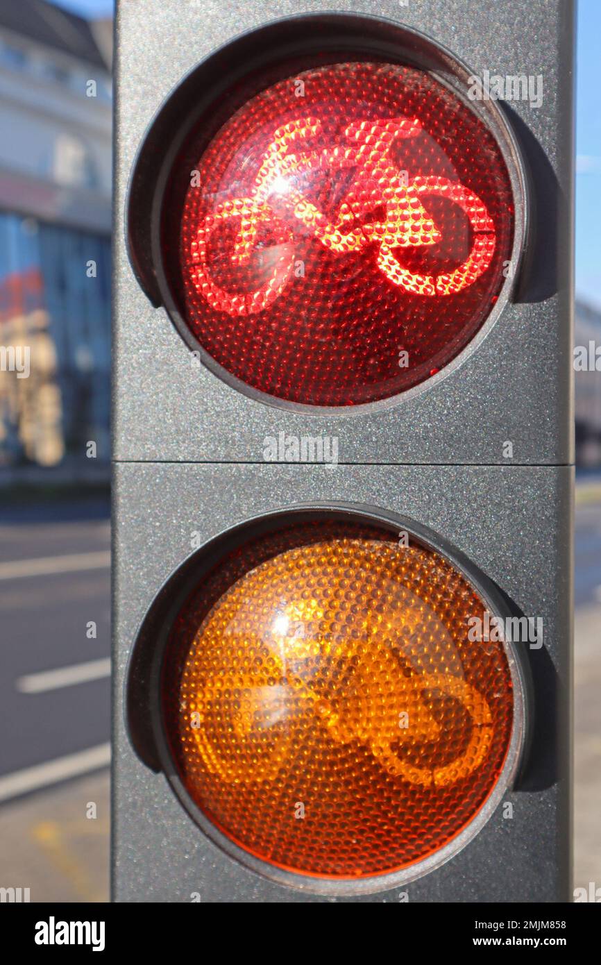 Bicycle traffic lights at the road crossing Stock Photo Alamy