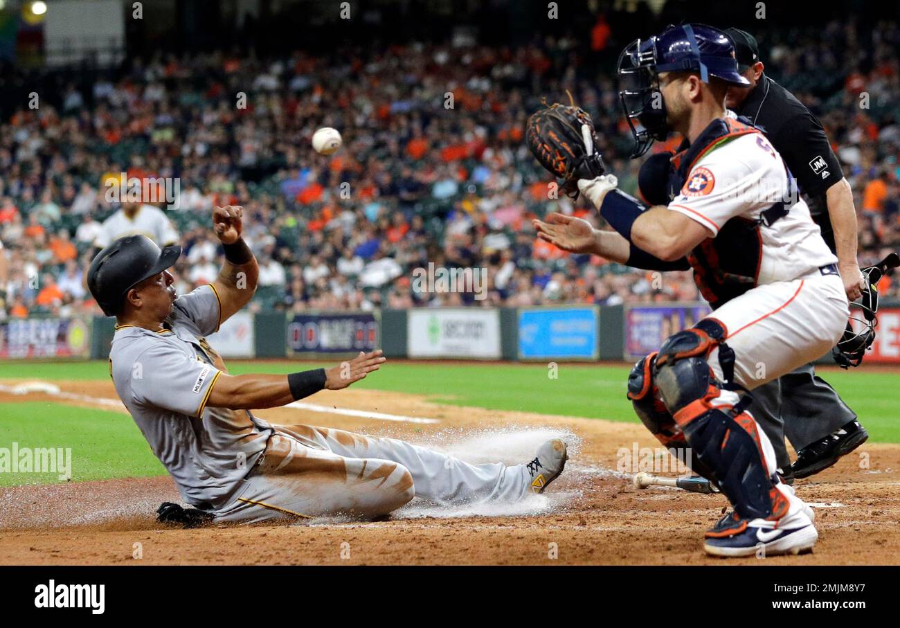 Max Stassi finds consistent stroke for Astros