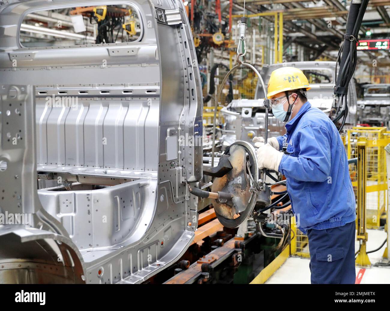 Wuling motors hi-res stock photography and images - Alamy