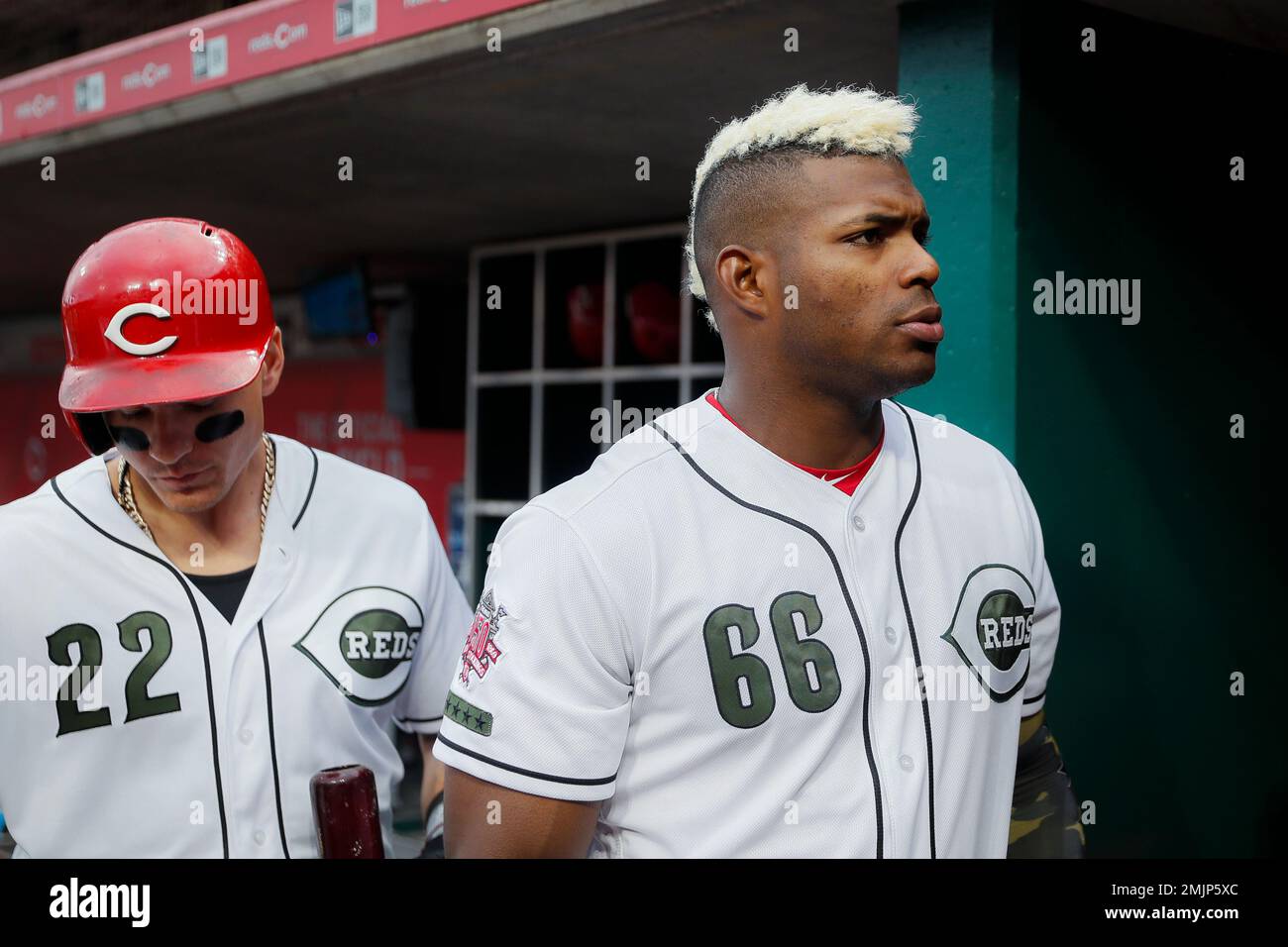 Yasiel Puig getting through Tucker Barnhart makes for a great visual