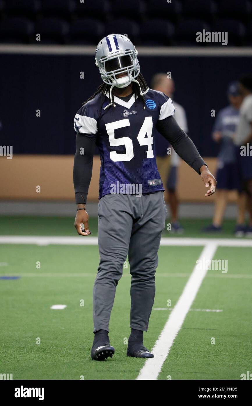 Dallas Cowboys middle linebacker Jaylon Smith (54) stretches after  participating in drills at the team's NFL football training facility in  Frisco, Texas, Wednesday, June 12, 2019. (AP Photo/Tony Gutierrez Stock  Photo - Alamy