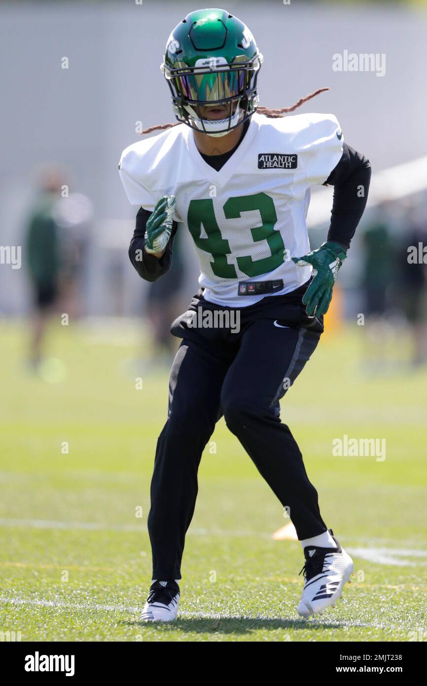 New York Jets defensive back Parry Nickerson runs a drill at the team's NFL  football training facility in Florham Park, N.J., Tuesday, June 4, 2019.  (AP Photo/Julio Cortez Stock Photo - Alamy