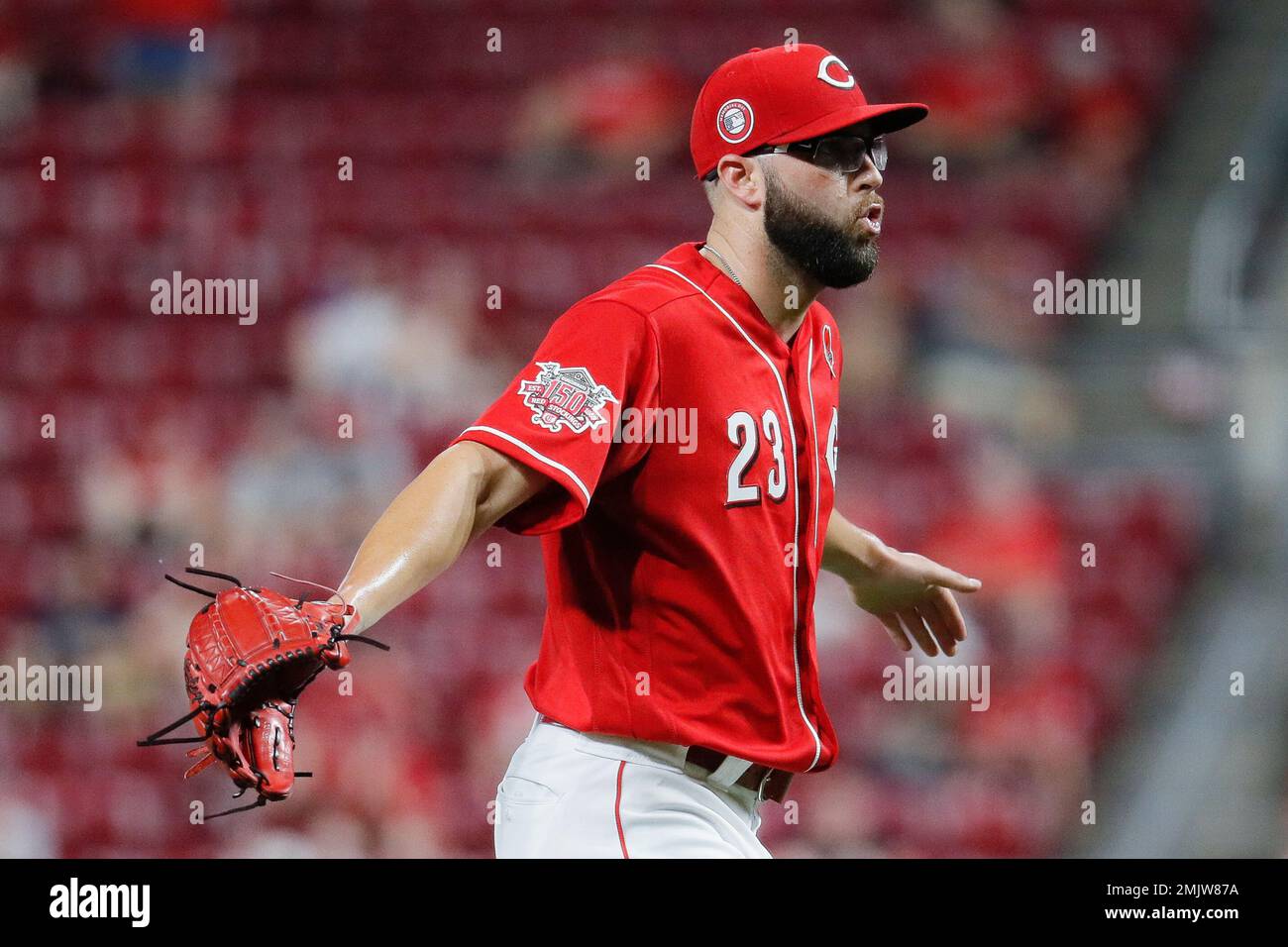 Cincinnati Reds relief pitcher Cody Reed reacts in the seventh inning ...