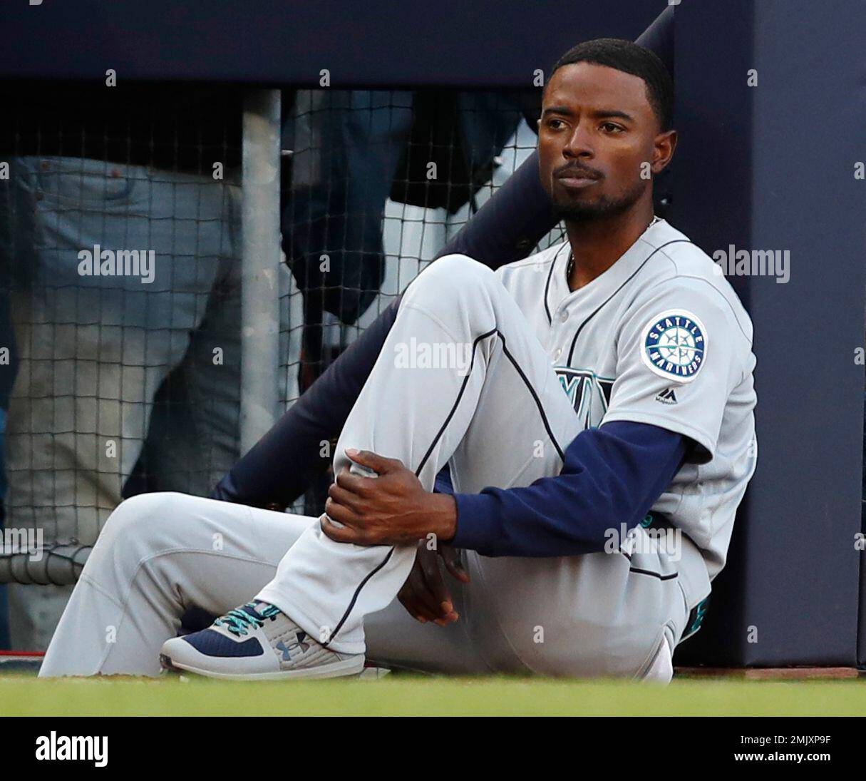 Seattle Mariners Dee Gordon watches from the dugout steps during a baseball  game against the New York Yankees, Tuesday, May 7, 2019, in New York. (AP  Photo/Kathy Willens Stock Photo - Alamy