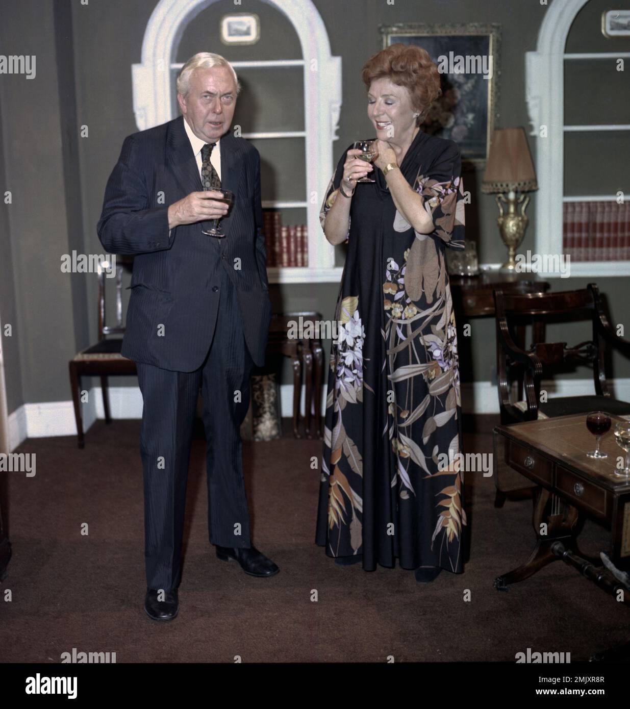 When Harold met Nolly - UK Prime Minister Harold Wilson a big fan of Crossroad meets Noele Gordon on the Crossroads set. Stock Photo