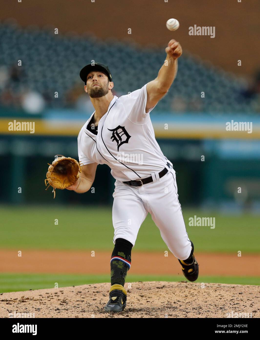 Detroit Tigers' Daniel Norris leaves game in first inning due to