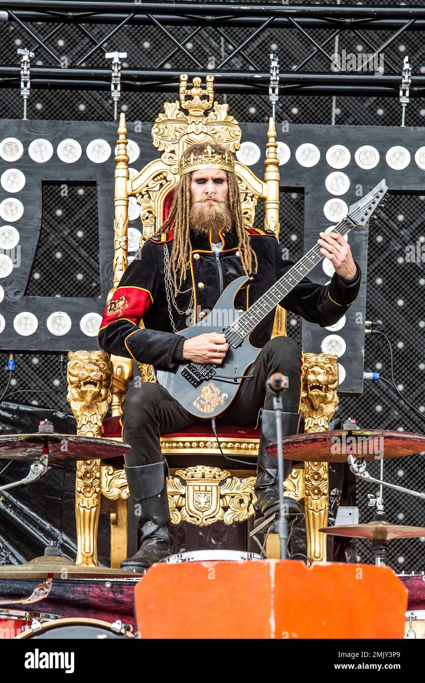 Jonas "Kungen" Jarlsby of Avatar performs at the Sonic Temple Art and