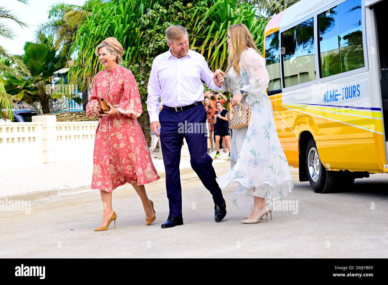 King Willem-Alexander and Queen Maxima of the Netherlands with Princess ...