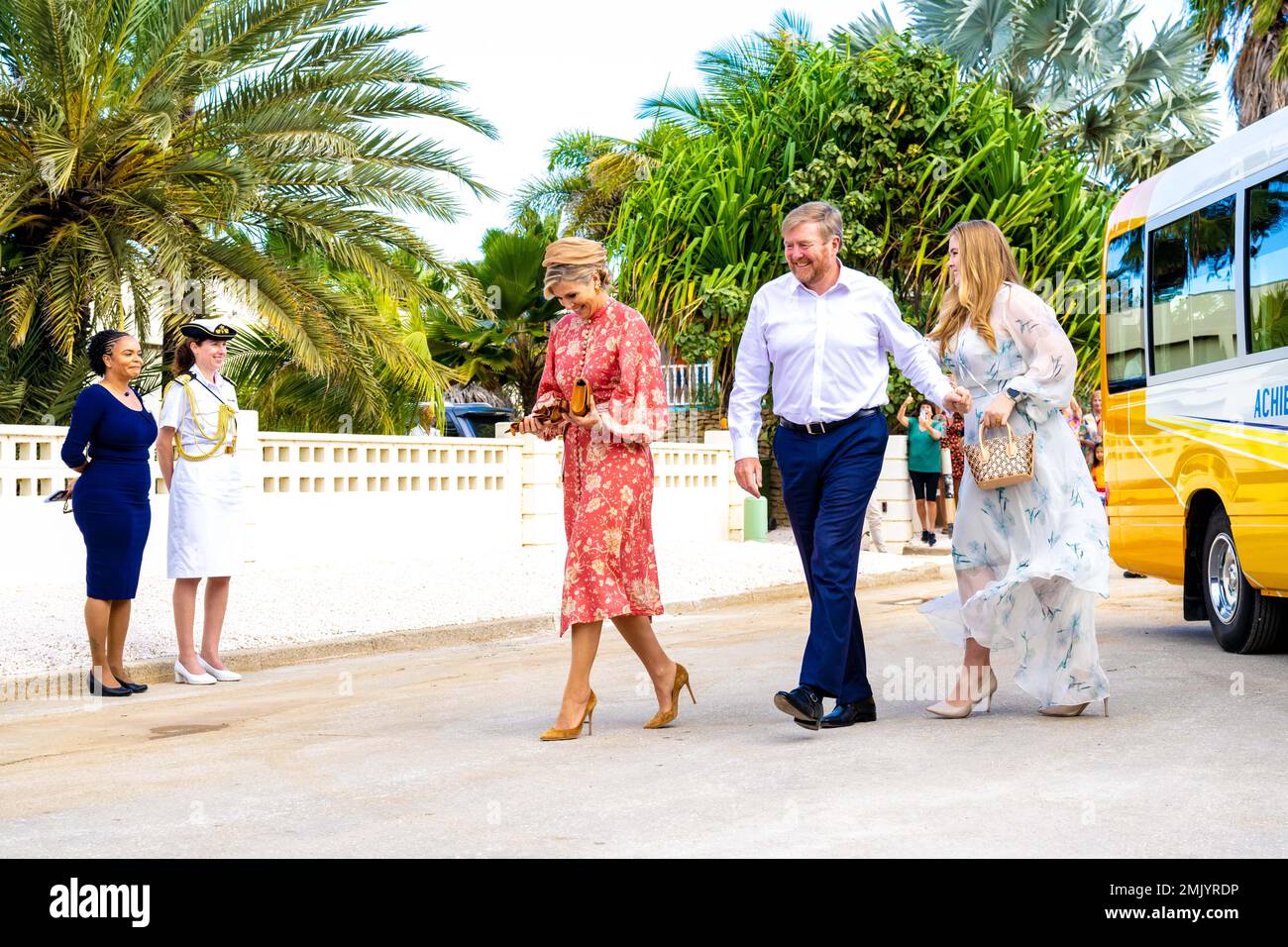 King Willem-Alexander and Queen Maxima of the Netherlands with Princess ...