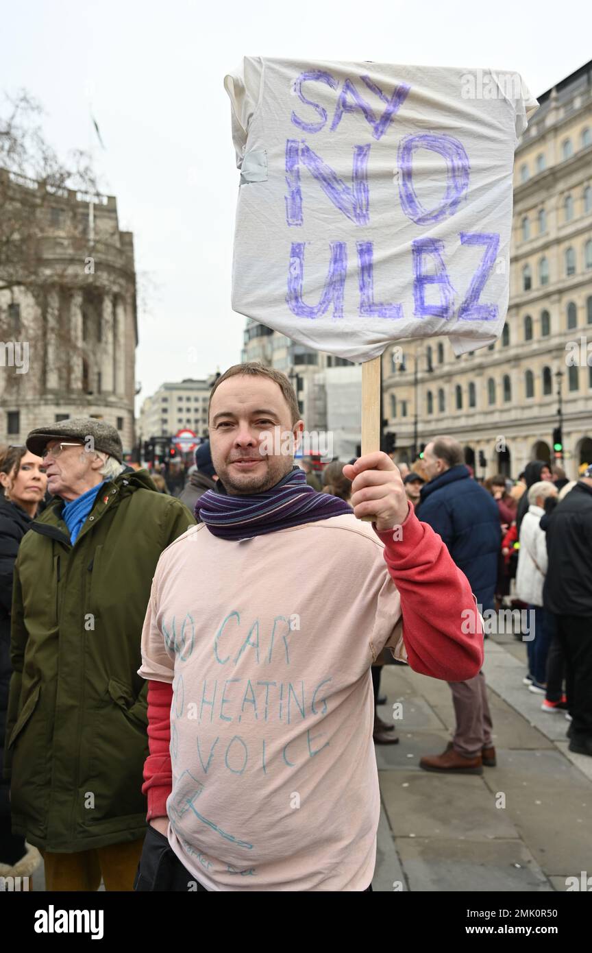 Trafalgar Square January 28 2023 London Uk Hundreds Of Protesters Gather In Londons 4064