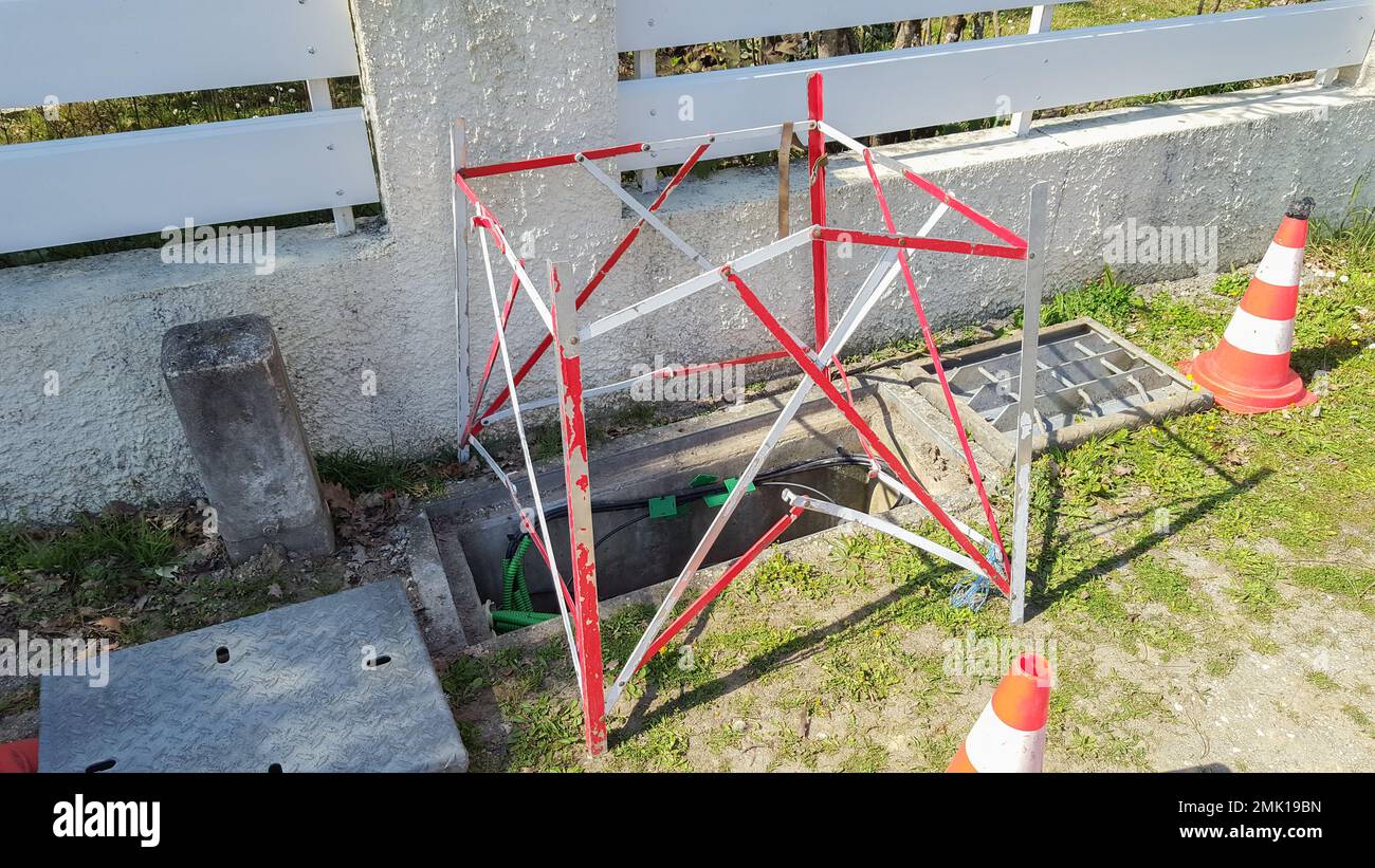 work Fibre optic cable in the street digital Fiber connection