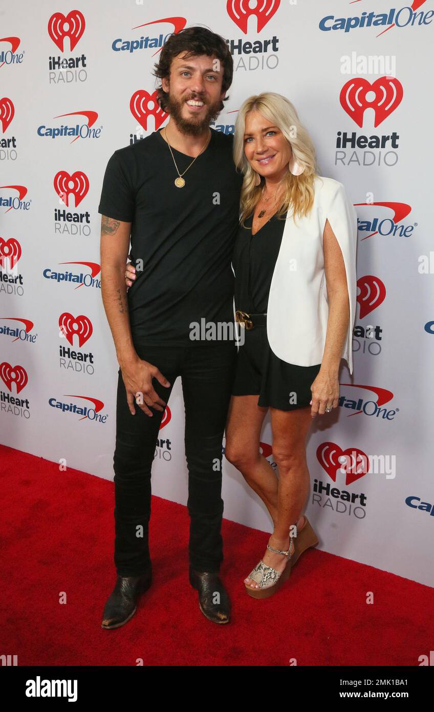 Chris Janson Wife