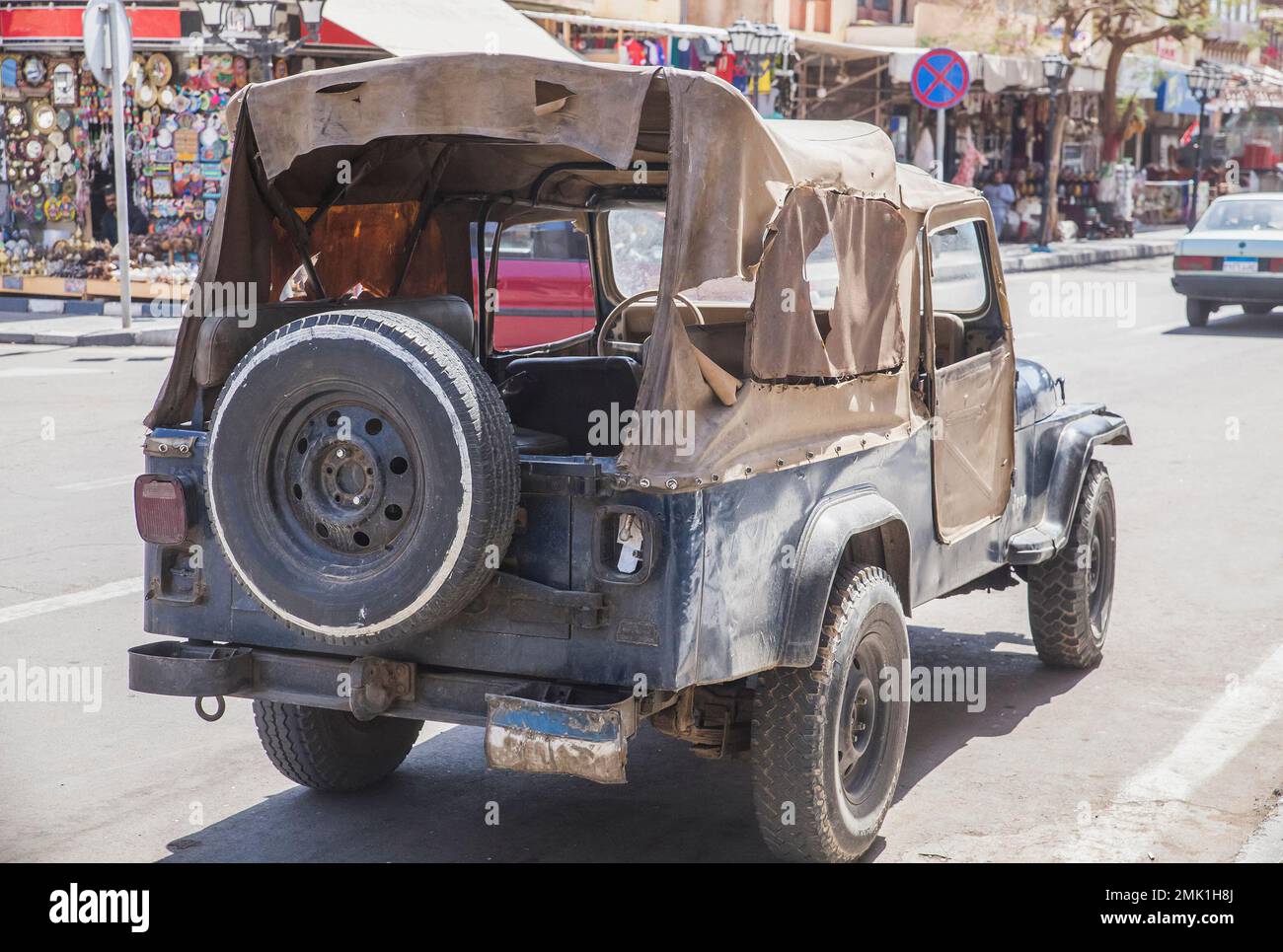 old police SUV with a leaky roof in Egypt Stock Photo