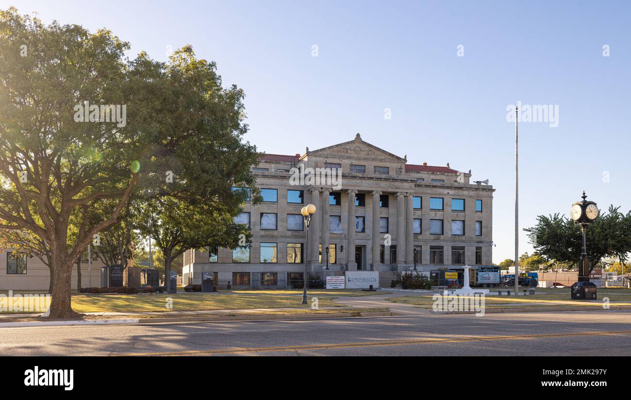 Newkirk, Oklahoma, USA October 18, 2022 The Kay County Courthouse